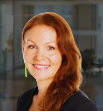 Dr Kirsty Macfarlane is a leading Māori gastroenterologist, researcher, and māmā whose work is grounded in equity, whakapapa, and the power of kaupapa Māori.